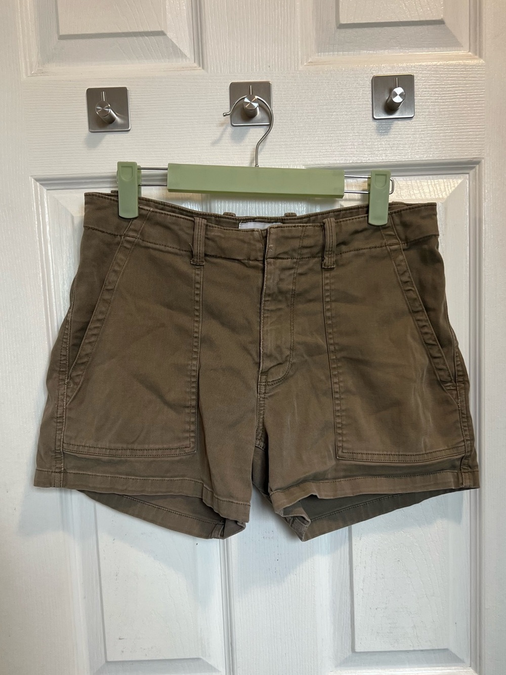 DUER High-Rise Utility Shorts - Olive